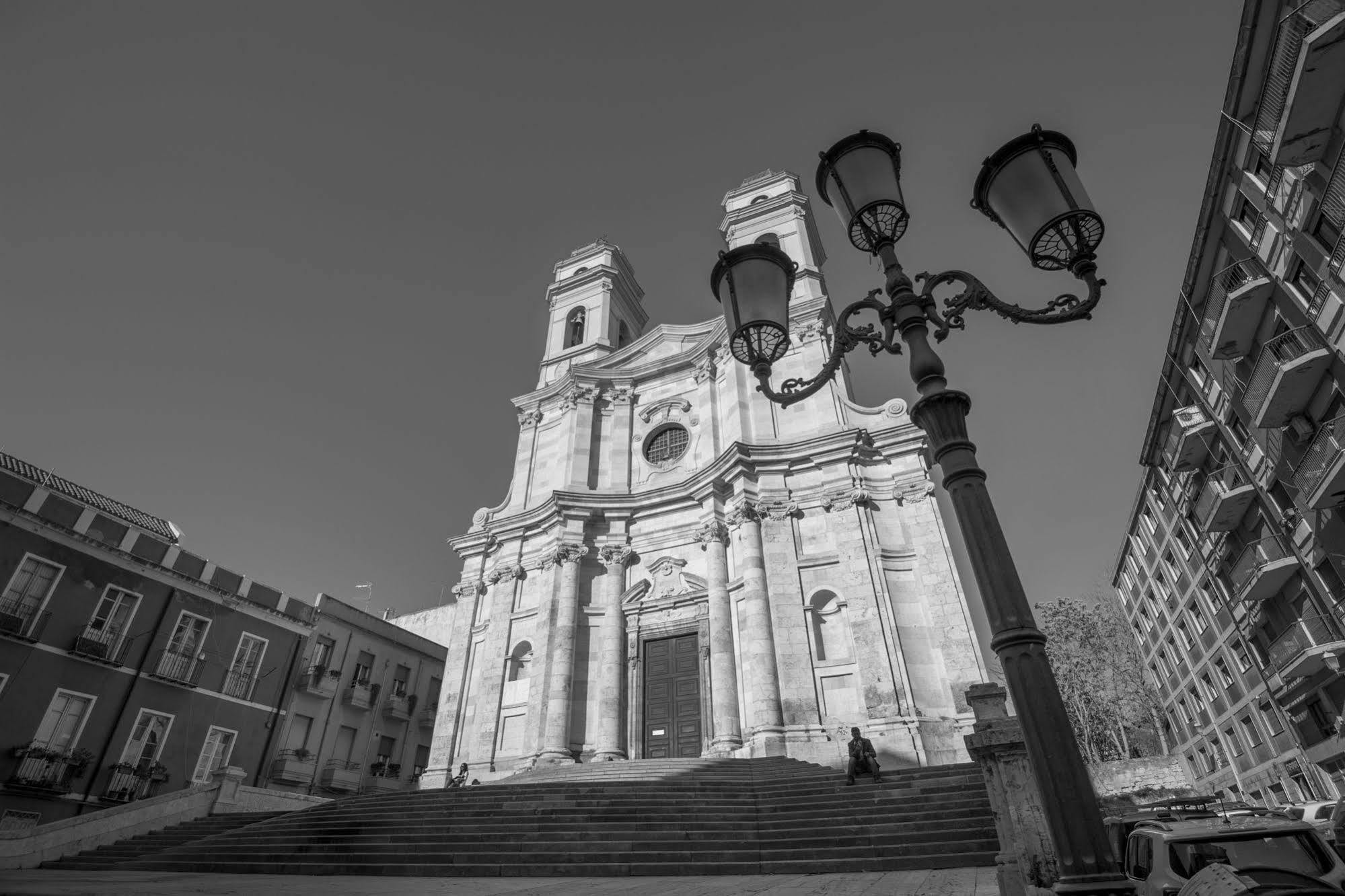 Cento Suites Cagliari Eksteriør bilde